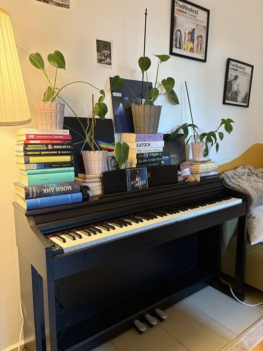 Електрическо Пиано