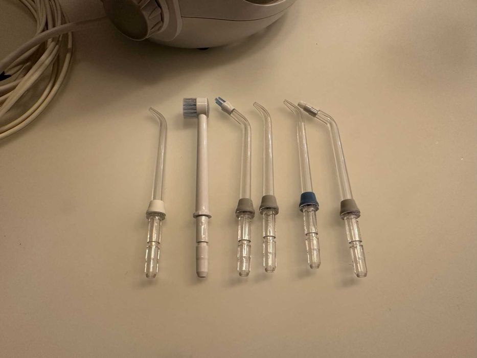 Oрален (зъбен) душ Waterpik WP-660EU Ultra Professional oral irrigator