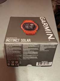 Garmin Istinct solar (red)
