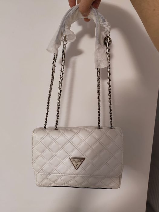 Geanta de mana Guess