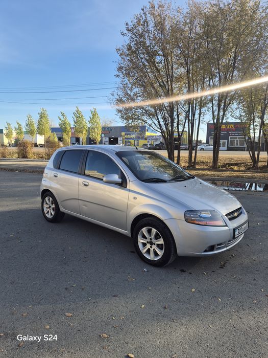 Продам шевроле авео
