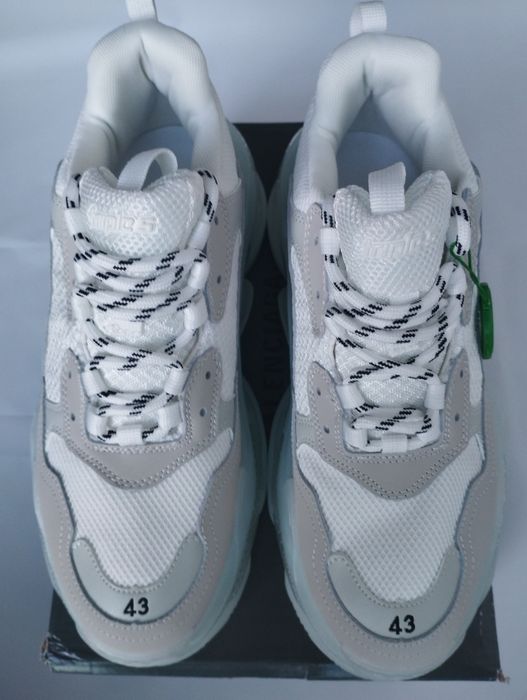 Balenciaga Triple S, marimea 43, cadoul ideal, urgent