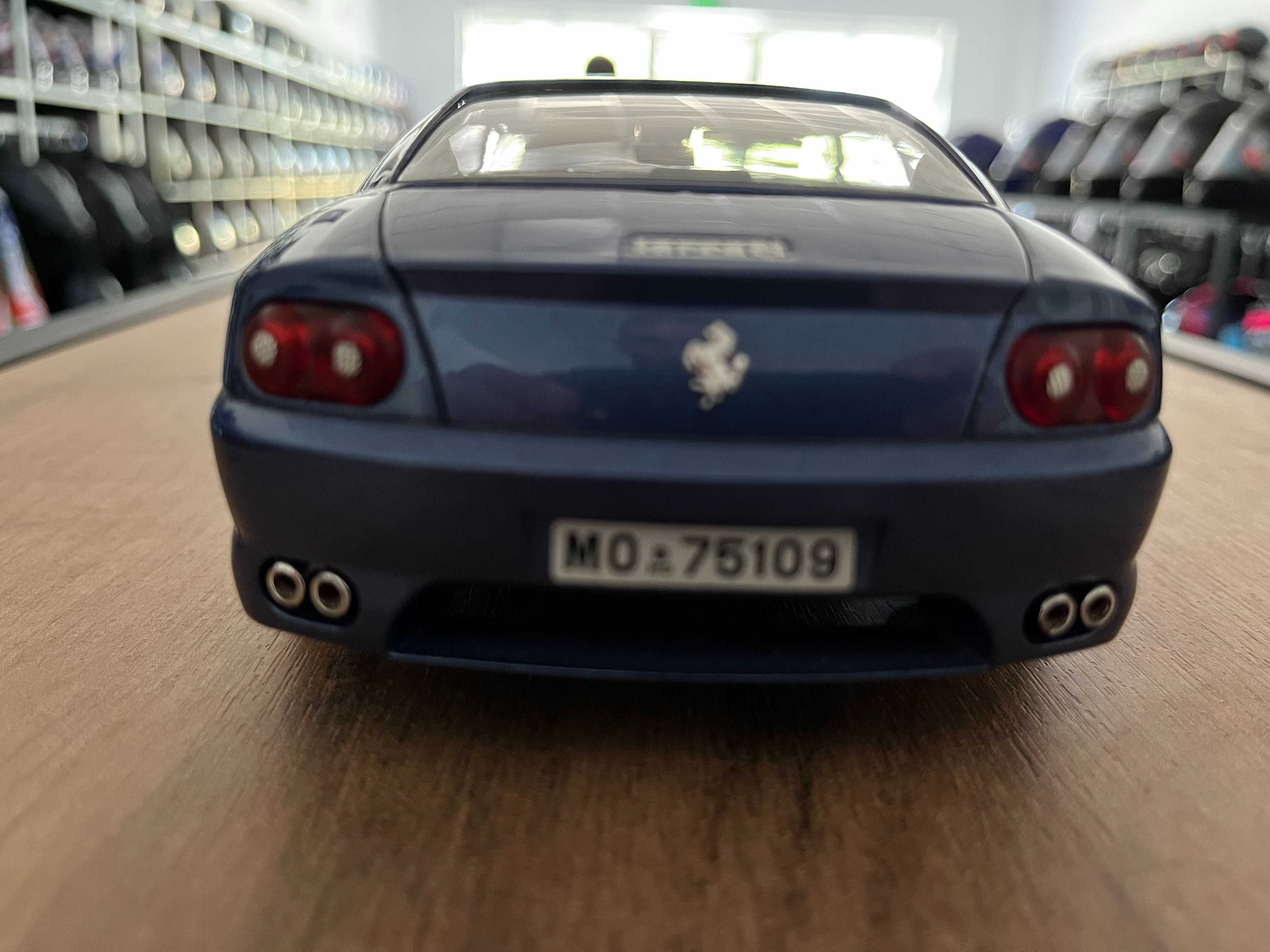 Метална колекционерска колички BBURAGO FERRARI 550 Maranello  1:18