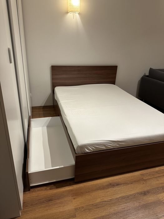 Pat 140x200 Mobexpert cu ladă depozitare