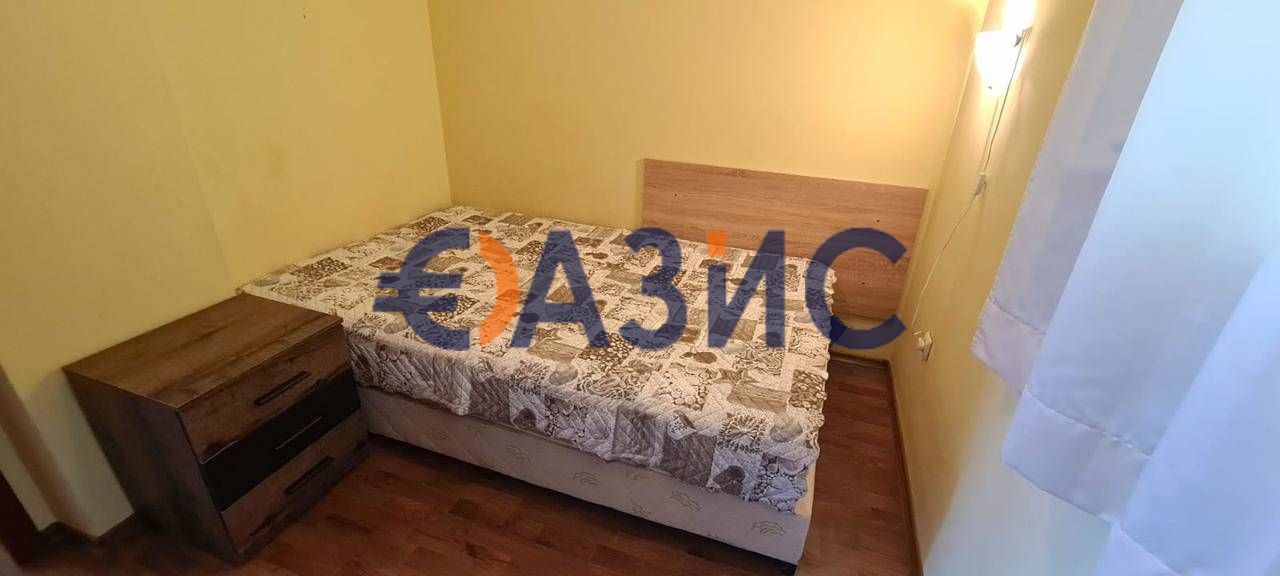 Продава се Тристаен апартамент в Черноморец - 110 кв.м за 882 €/кв.м - Снимка #13