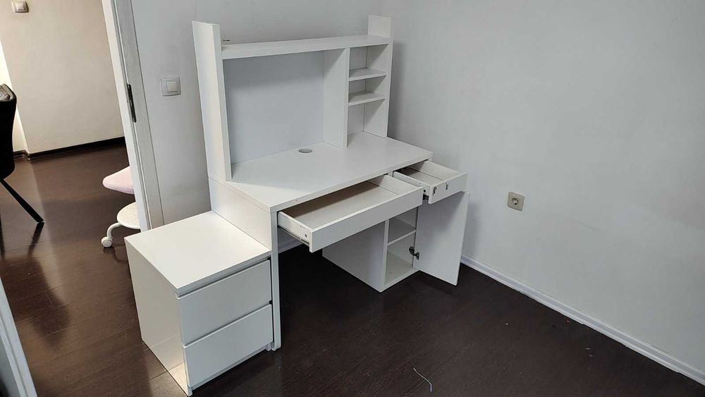 Детско двуетажно легло от Икеа VITVAL + ПОДАРЪК Бюро