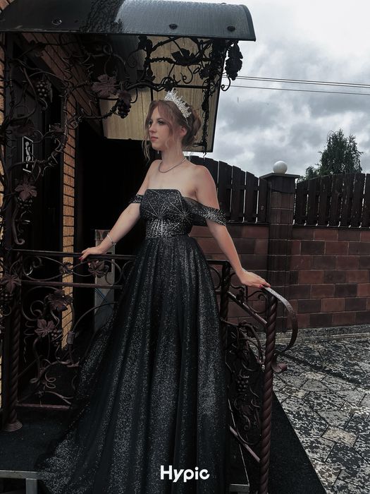 Продам выпускное платье