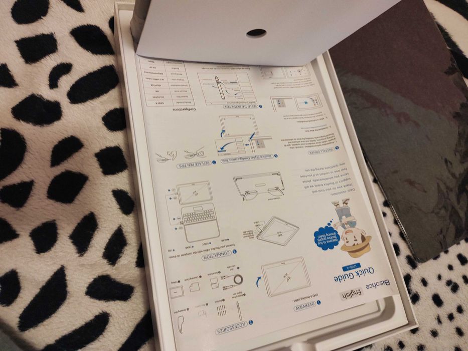 Tableta grafica, prin conectare la laptop sau calculator