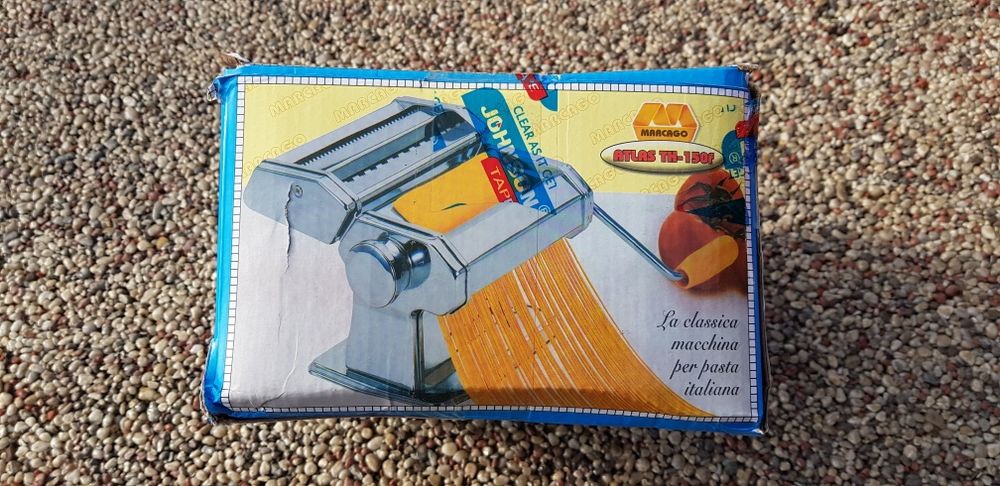 masina de facut taitei din inox