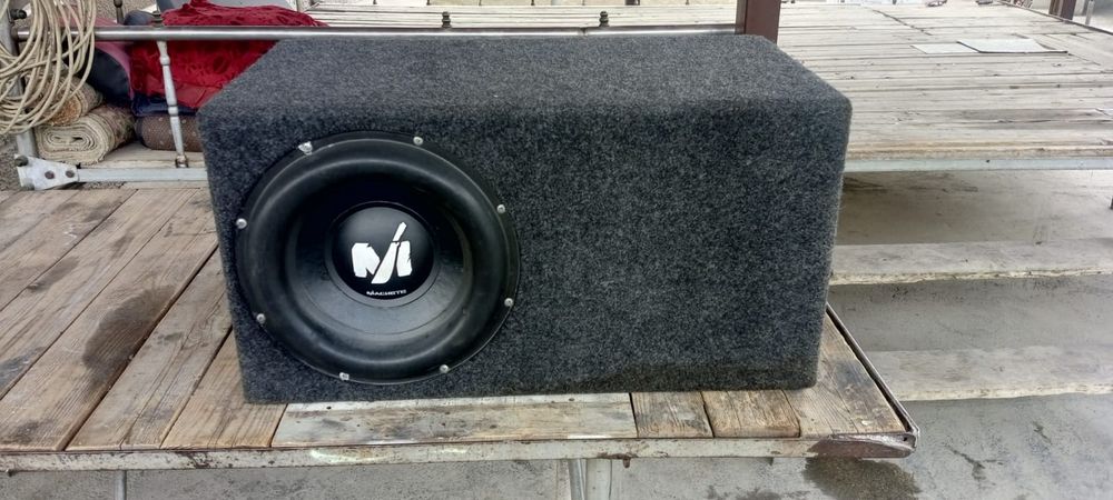 Саббуфер мачета .