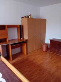 Vand apartament, 3 camere decomandate, Oradea