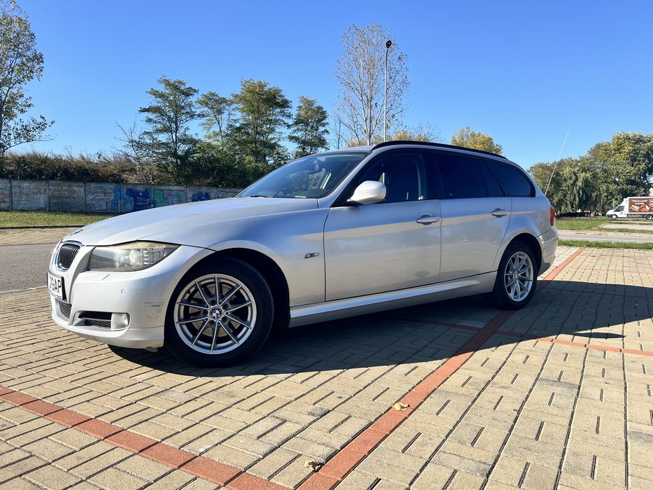 BMW e91 320D 2.0 184 cp 2012