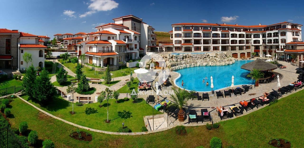 Продава се Тристаен апартамент в Ахелой - 75 кв.м за 920 €/кв.м - Снимка #7