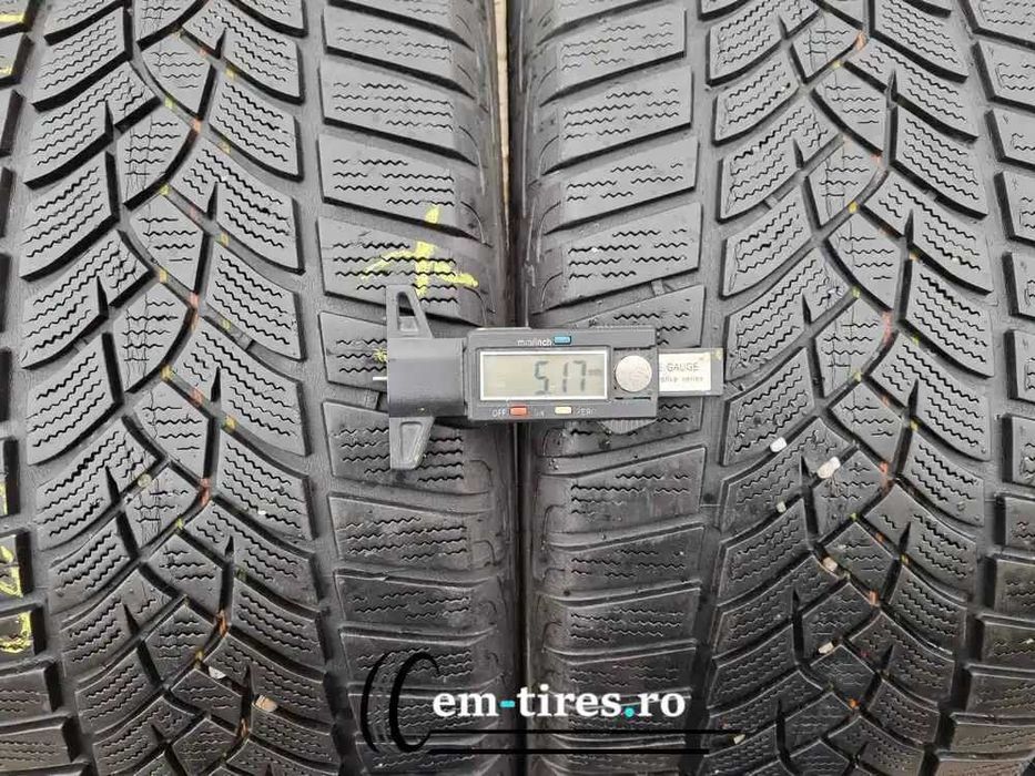 SET 4 Anvelope Iarna 225/45 R17 GOODYEAR UltraGrip Performance  91H