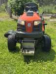 Tractor gazon Husqvarna Ts 138l