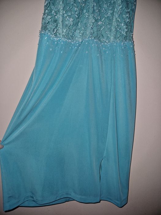 Rochie eveniment, de la brandul renumit For Costume.