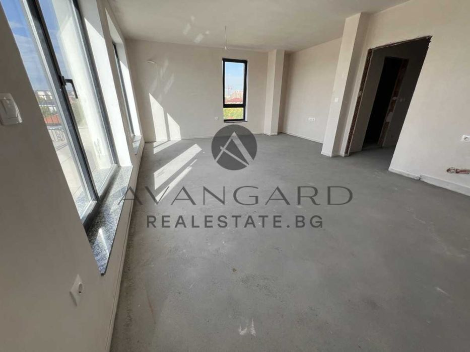 Продава се Тристаен апартамент в Пловдив, Беломорски - 145 кв.м за 1139 €/кв.м - Снимка #1