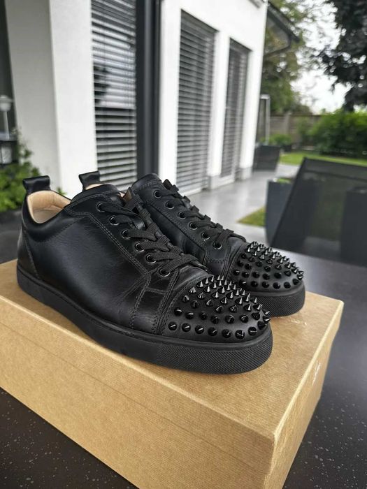 #LIVRARE GRATUITĂ# Adidasi/pantofi casual Christian Louboutin Spikes