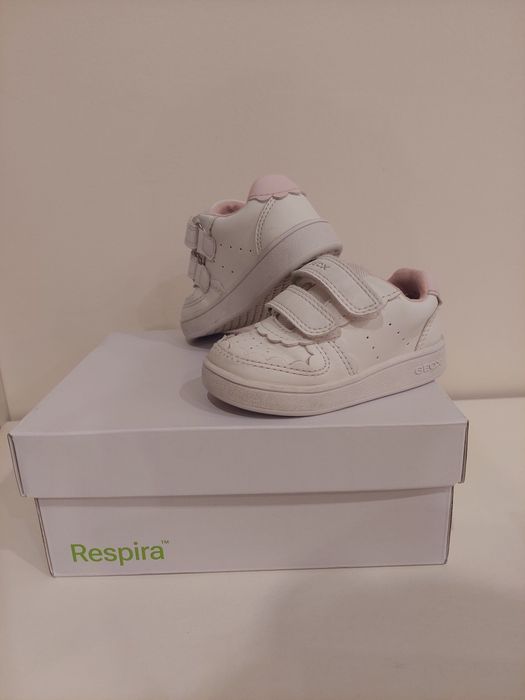 Обувки Geox 20 номер