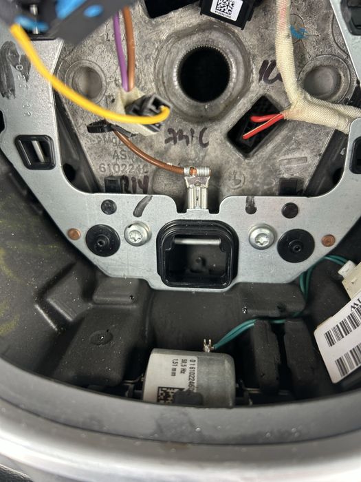 Volan BMW seria 5 f10,f11 sau alte modele