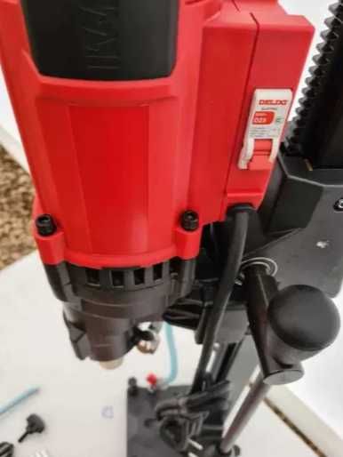 Masina de carotat KIT complet cu pompa de apa si 2 carote 2880 RON