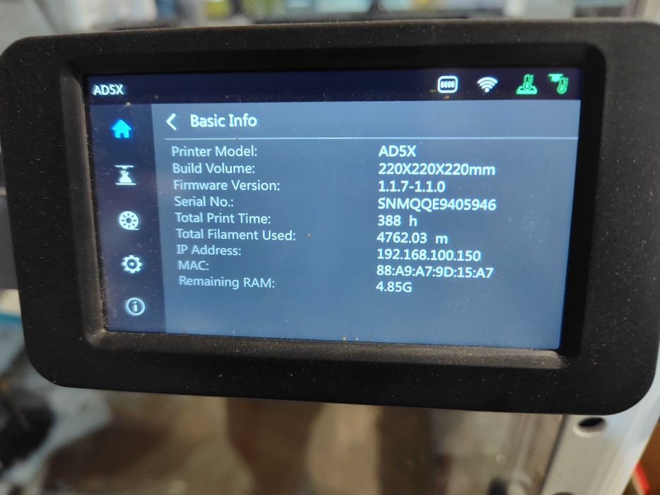 Vand Imprimanta Flashforge AD5X cu AMS 4 culori