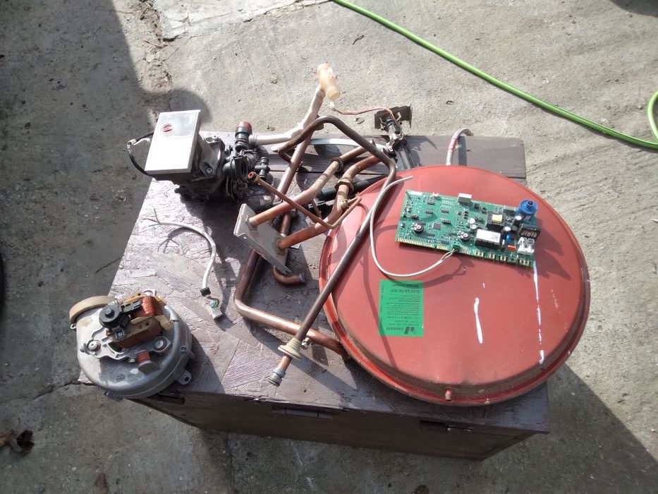 Piese centrala bosch condens 2000