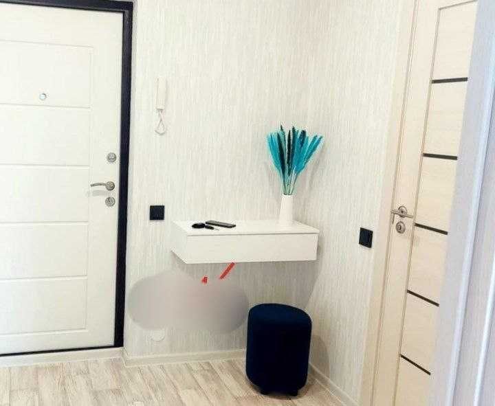 Тумба консоль навесная Osma Tumba.