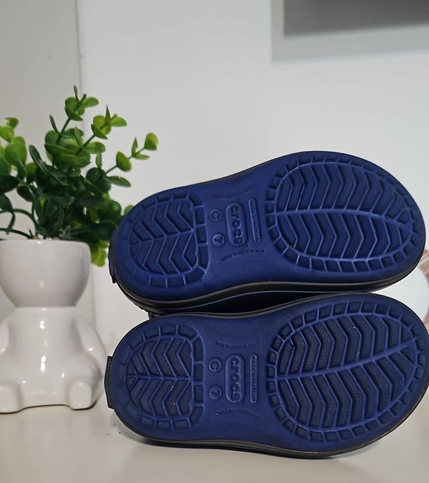 Crocs C7 mas  23-24 -14 cm -impermeabili ,captusiti în interior