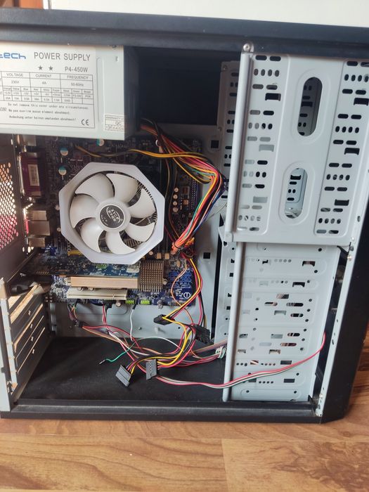 Продается настольный компьютер