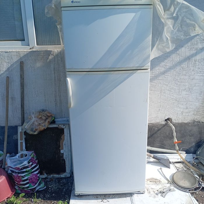 Продам холодильник Ардо