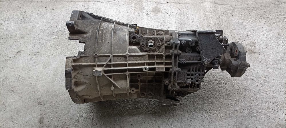 Cutie viteze 5+1 trepte Ford Transit 2.4 Euro 4, YCIR 7K400 AE