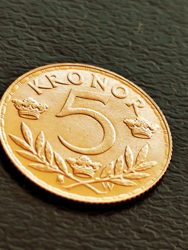 5 крони 1920 год,Кралство Швеция, крал Густав V, злато 2.24 гр.,21.6 к