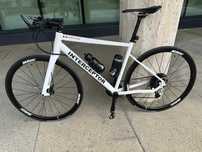 Boardman cursiera disc flat bar marimea M Sram Apex1