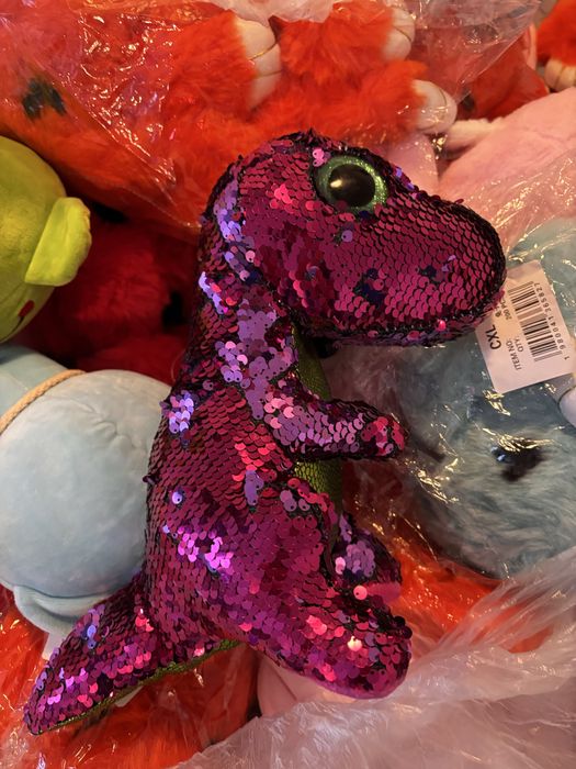 Jucarii, pusculite, brelocuri - angro