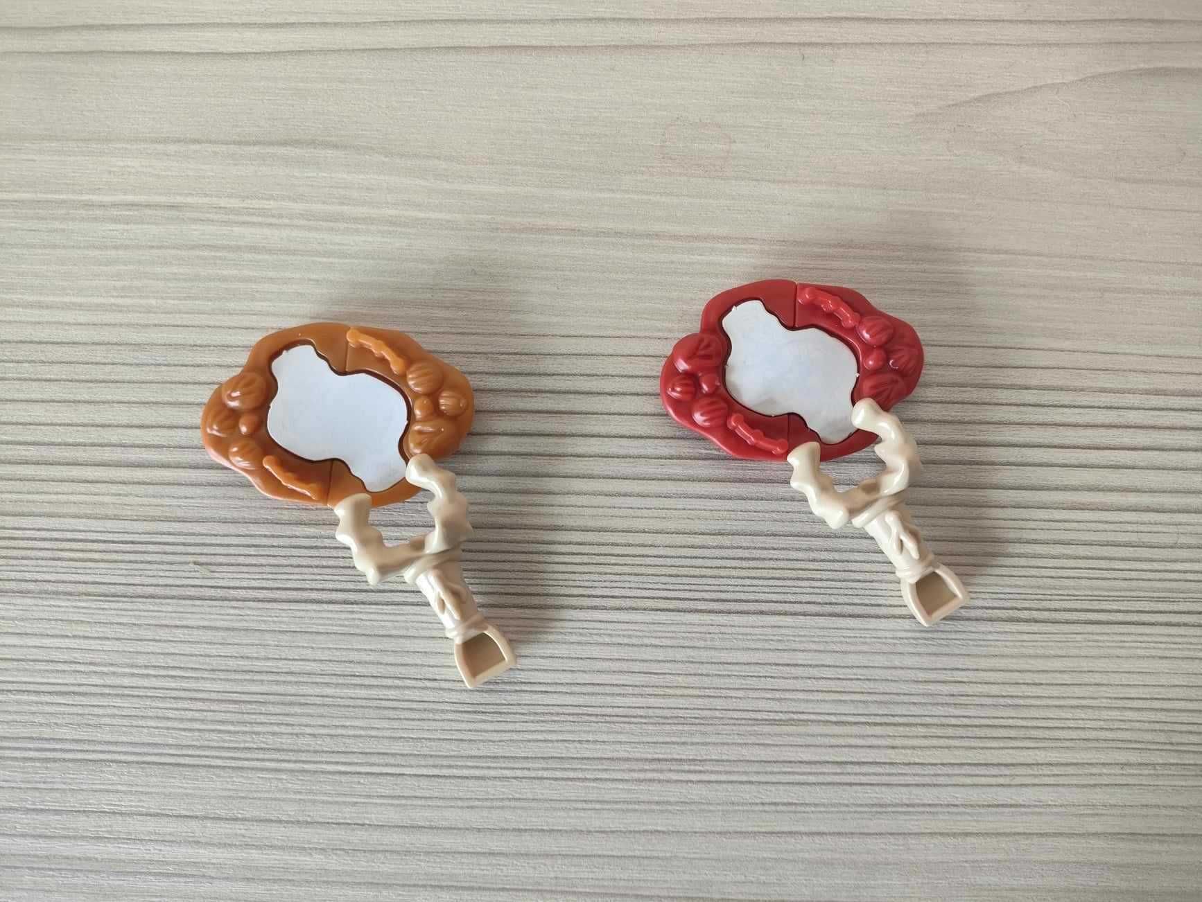 Kinder Joy Surprise / Киндер Джой Сюрприз фигурки - Динозаври
