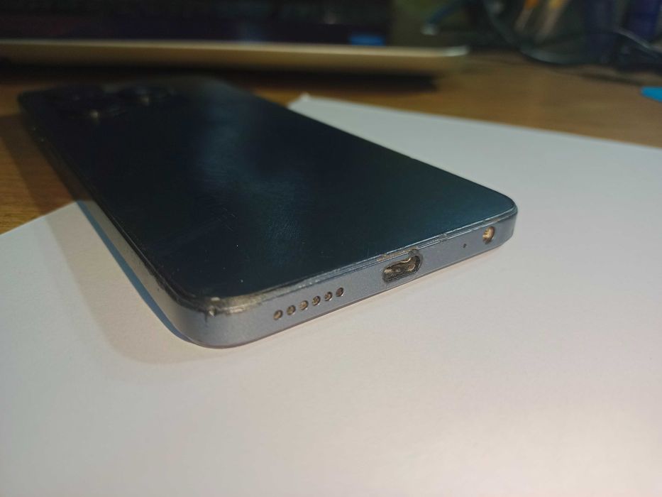 Tecno Spark Go 2024г 128GB Android 13 5000Мач с чехлом