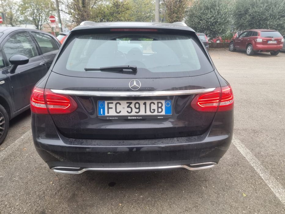 URGENT Mercedes c200 import Italia(citește anunțul până la capăt)