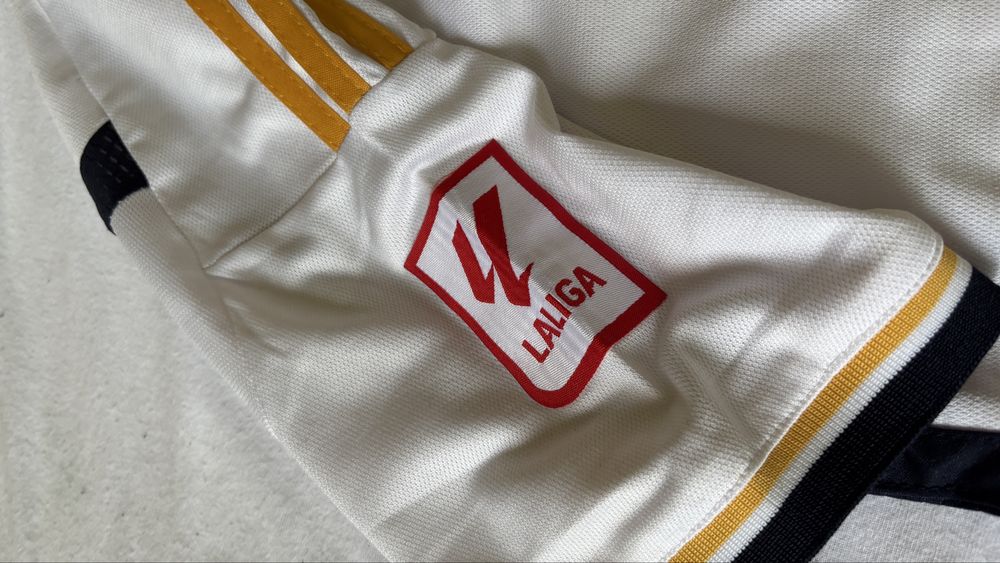 Футболна Оригинална Тениска на Реал Мадрид