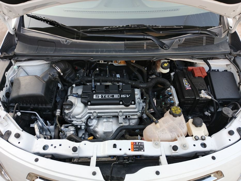 Шевроле кобальт 2024