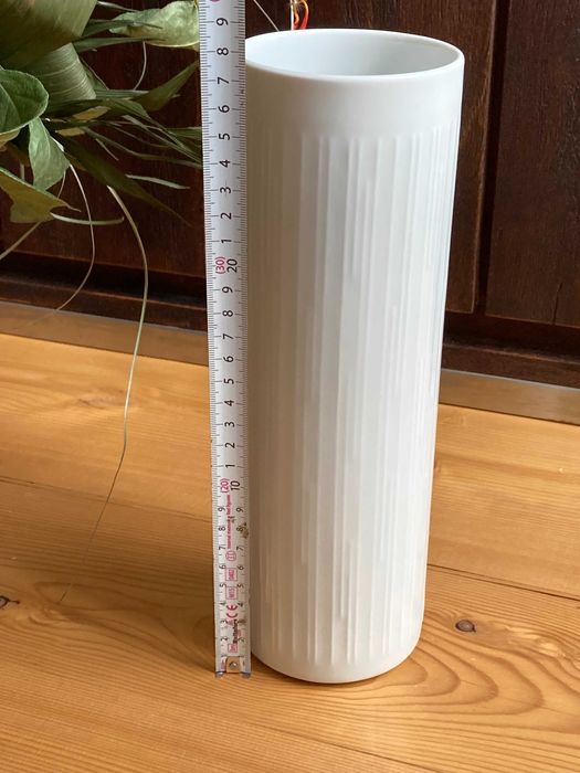 Vaza inalta portelan alb Wallendorf 1764 alba design stilnovo moderna