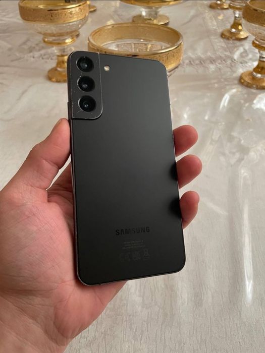 Samsung s22+ 5g 8/256GB