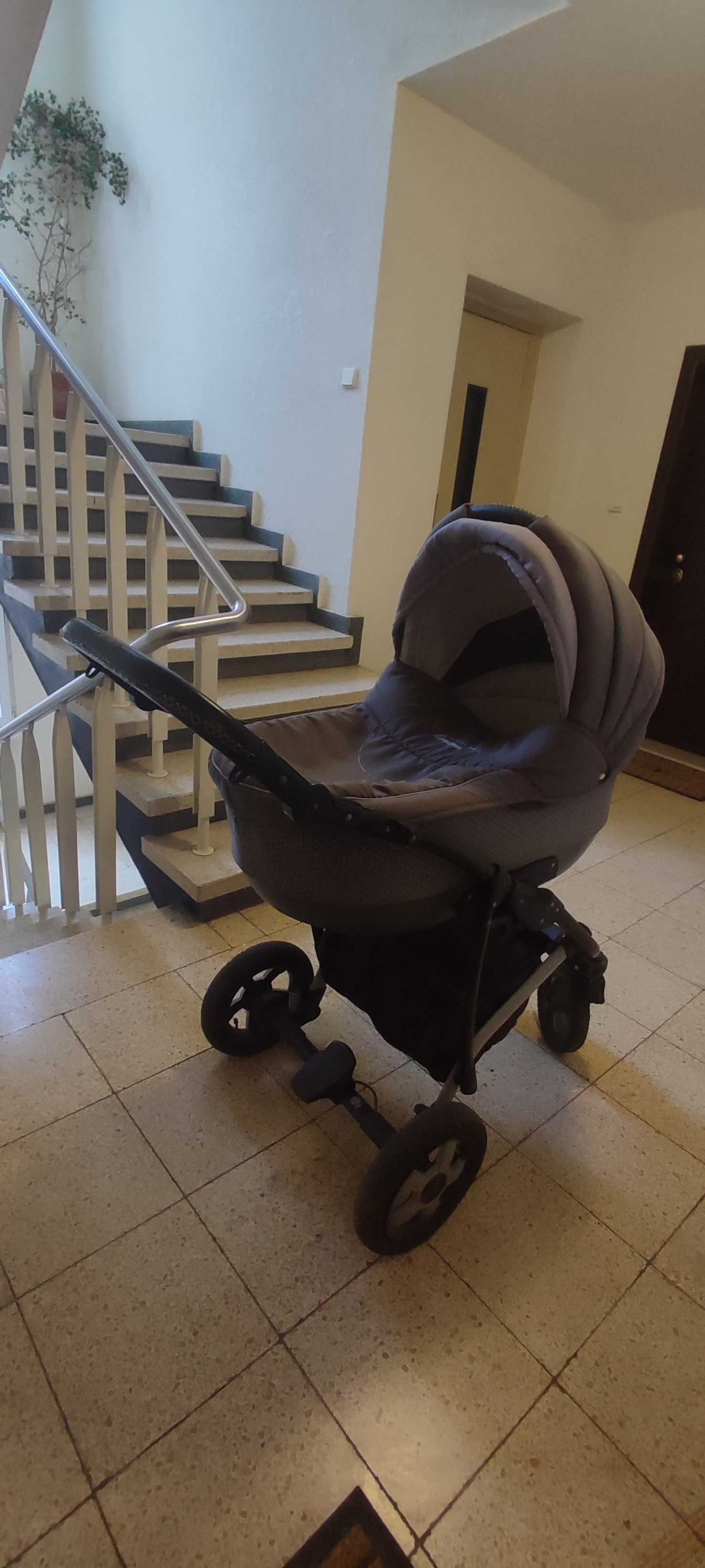 Бебешка/детска количка Карера Камарело