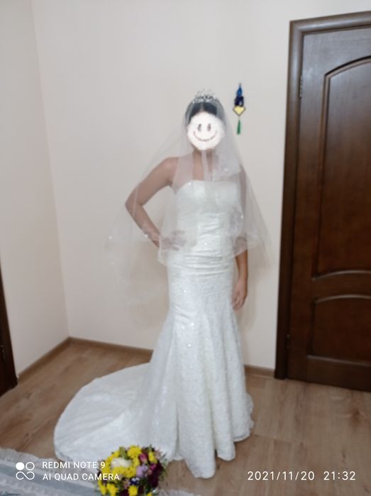 Свадебное платье