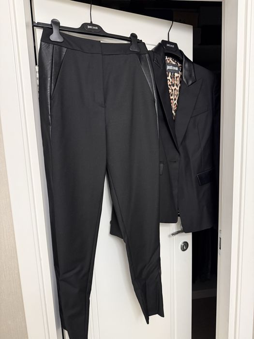 Нов костюм Cavalli