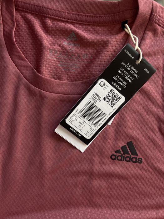 Adidas тениска XS