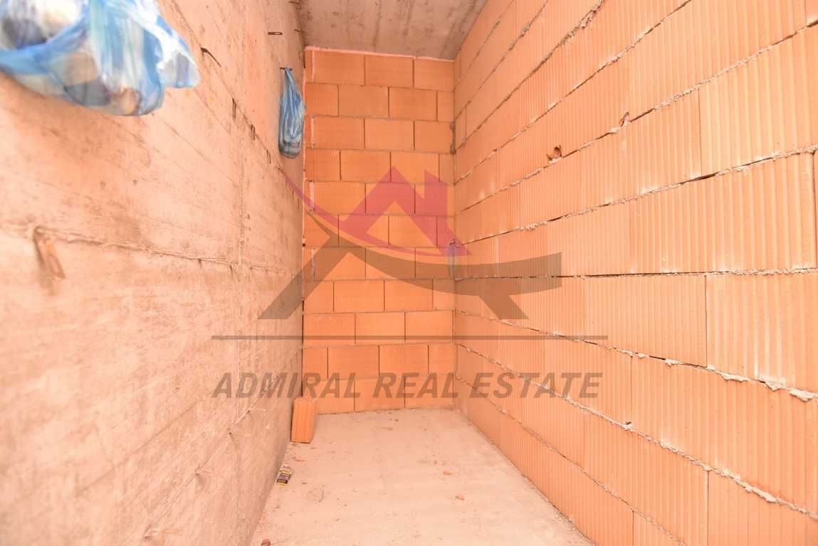 Продава се Тристаен апартамент в Варна, Възраждане 3 - 70 кв.м за 1822 €/кв.м - Снимка #5