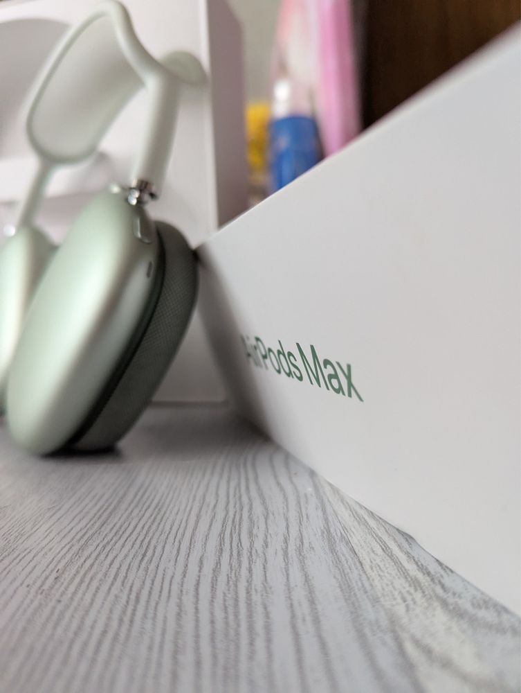Наушники Apple AirPods Max зеленый