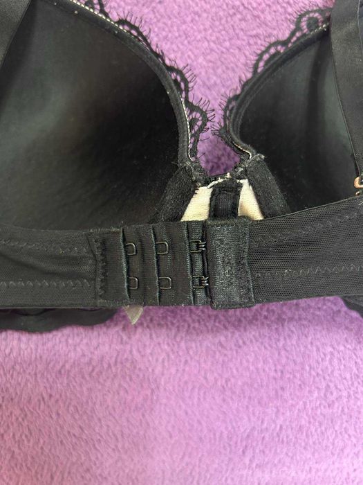 Дамски сутиен черен дантела