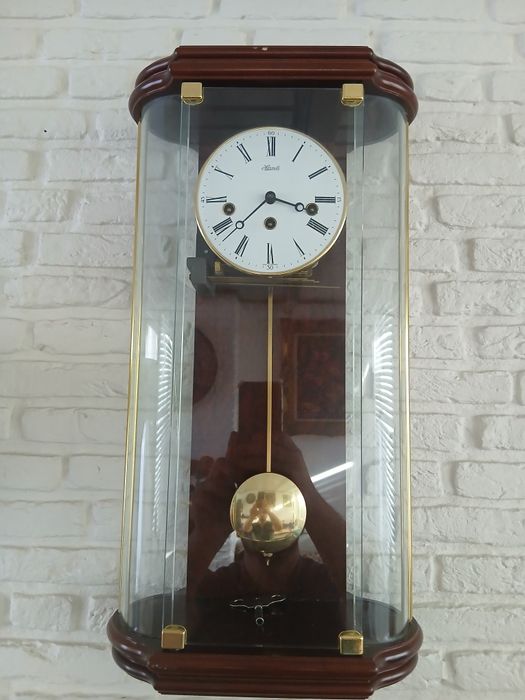 Ceas de perete antic